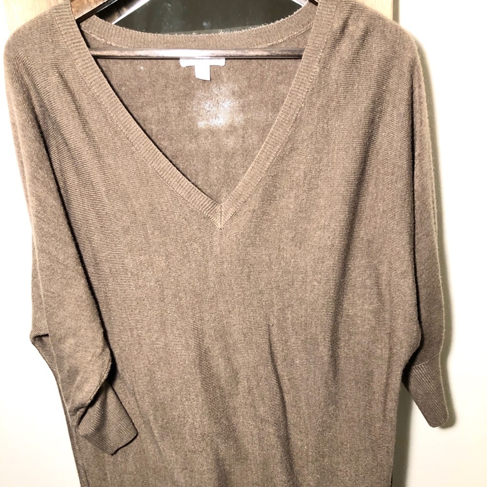 Beige pullover - Picture 2 of 3